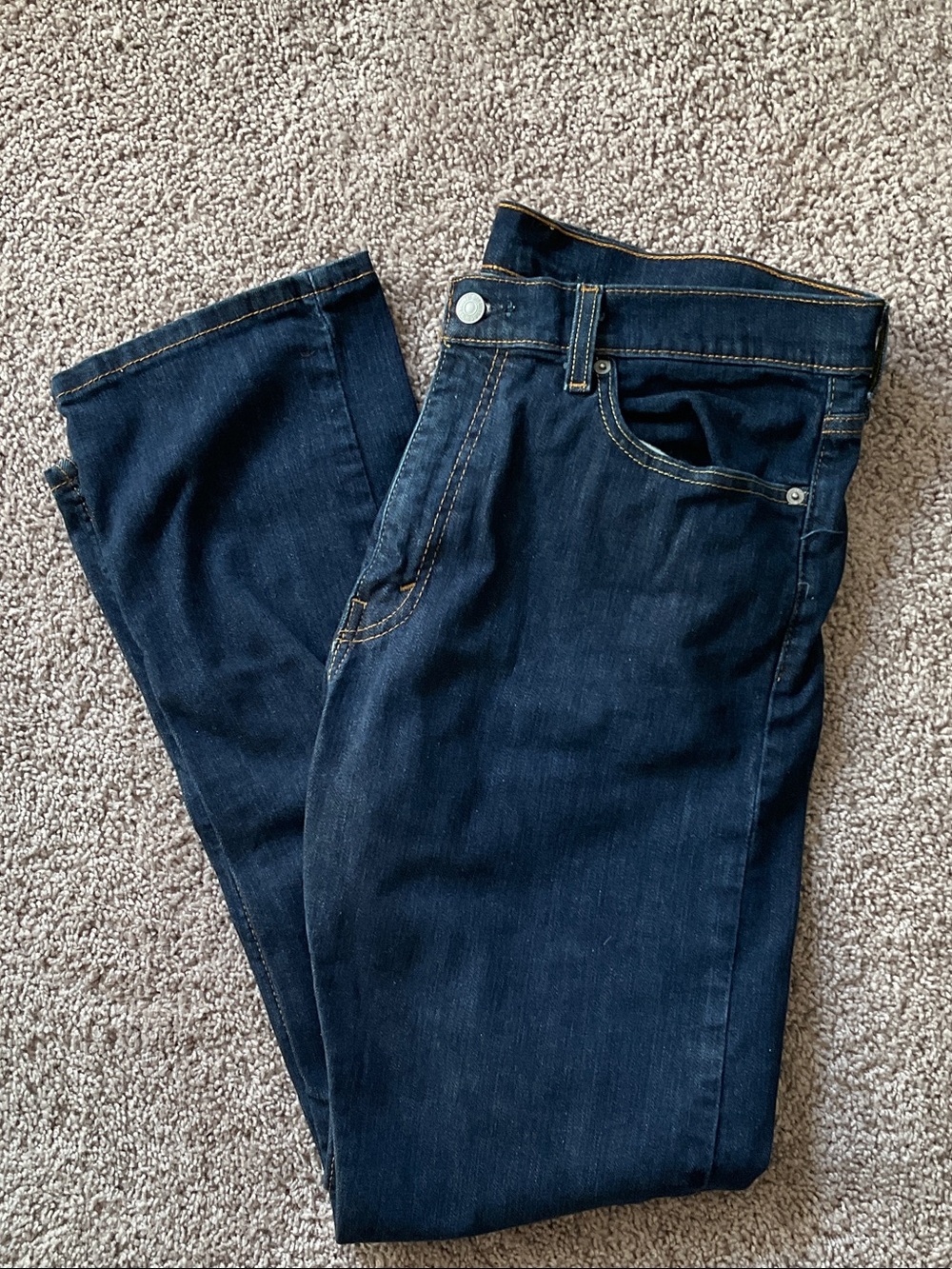 NWOT LEVI’s 513 Slim Straight Stretch Men’s Jeans Dark Blue